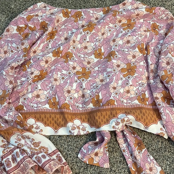 Altar’d state floral crop and skirt set medium - Picture 8 of 8